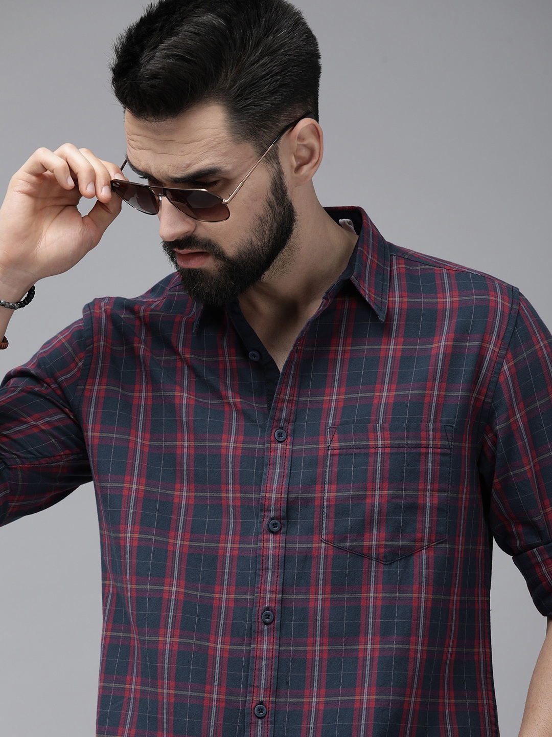 

Roadster Men Navy Blue Tartan Checked Pure Cotton Casual Shirt
