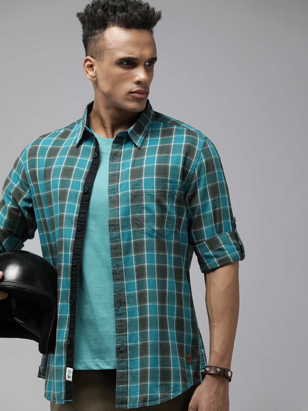 

Roadster Men Blue & Olive Green Checked Pure Cotton Casual Shirt