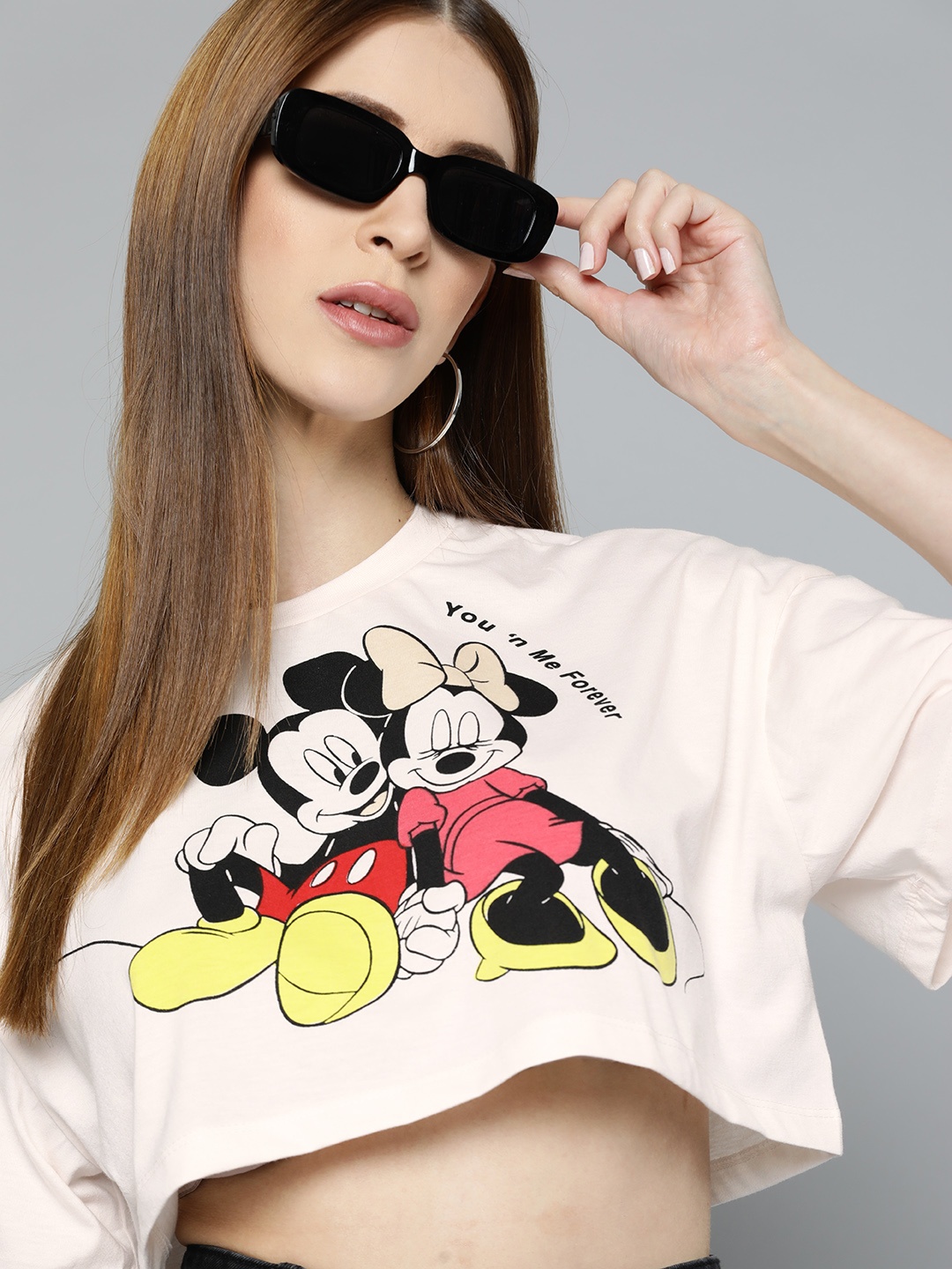 

Kook N Keech Disney Women Off White & Black Printed Pure Cotton Crop T-shirt