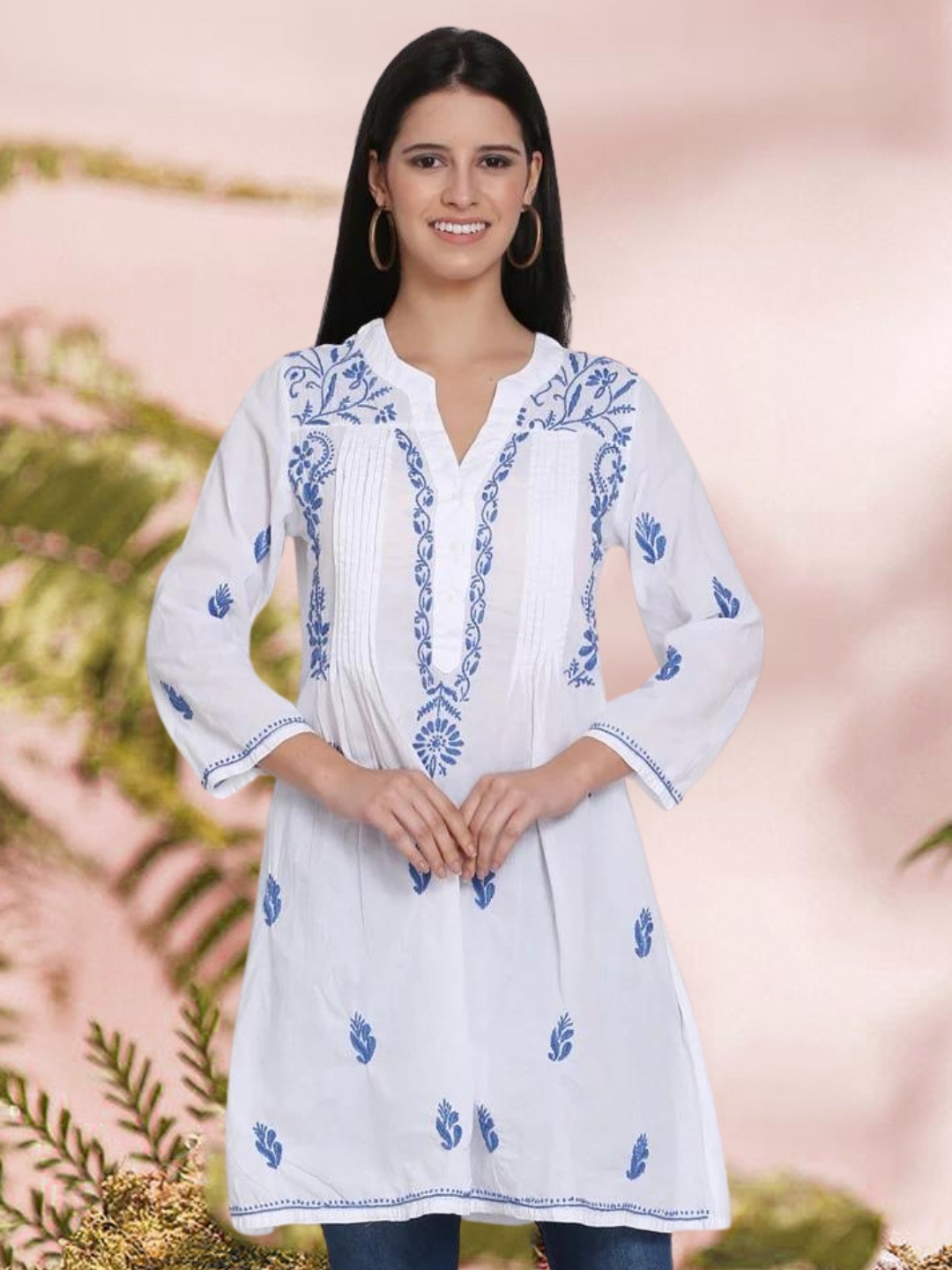 

PARAMOUNT CHIKAN Women White & Blue Hand Embroidered Chikankari Cotton Tunic