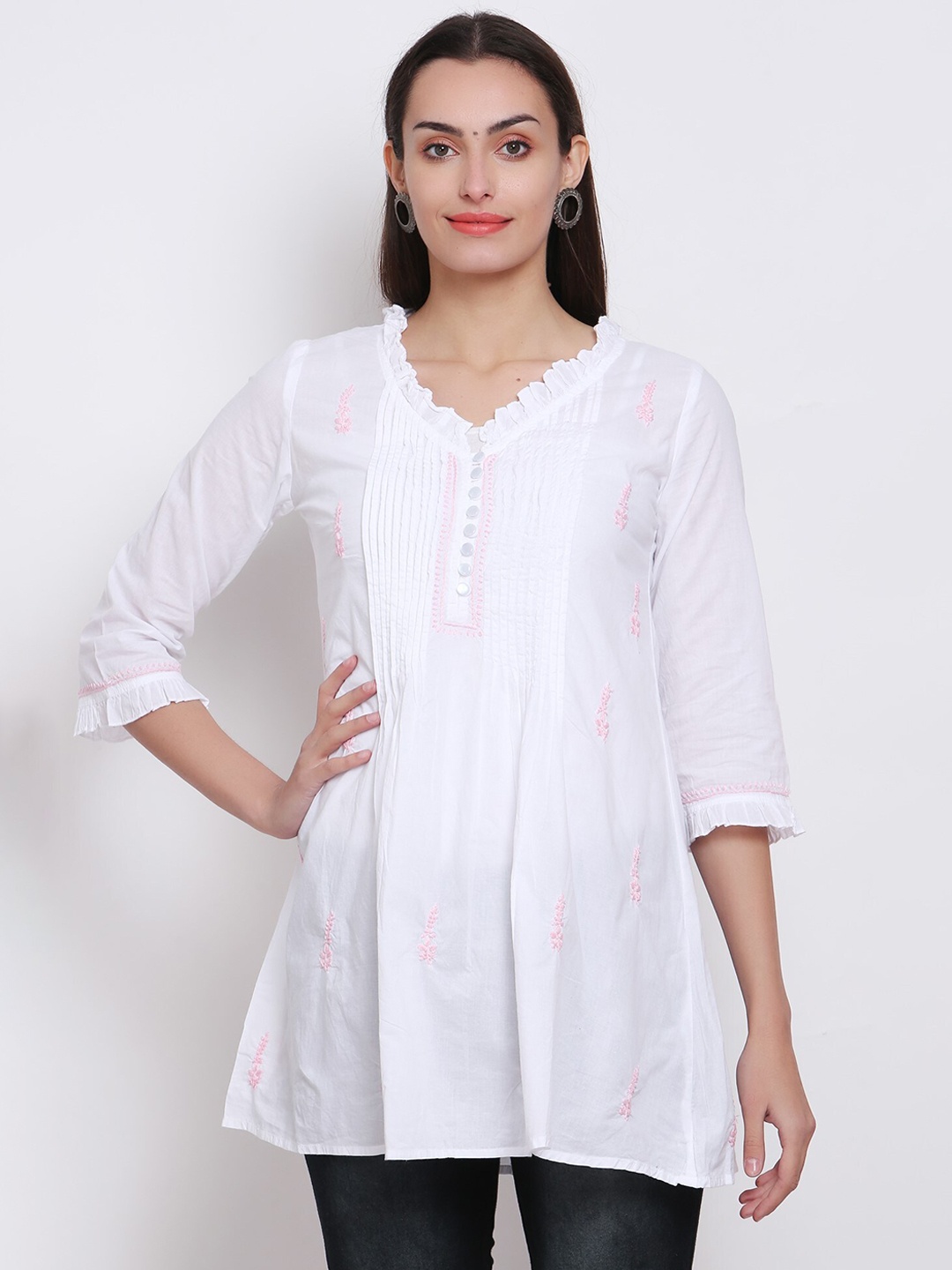 

PARAMOUNT CHIKAN Women White & Pink Hand Embroidered Chikankari Cotton Tunic
