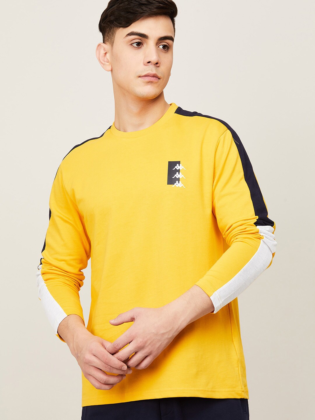 

Kappa Men Yellow Cotton T-shirt