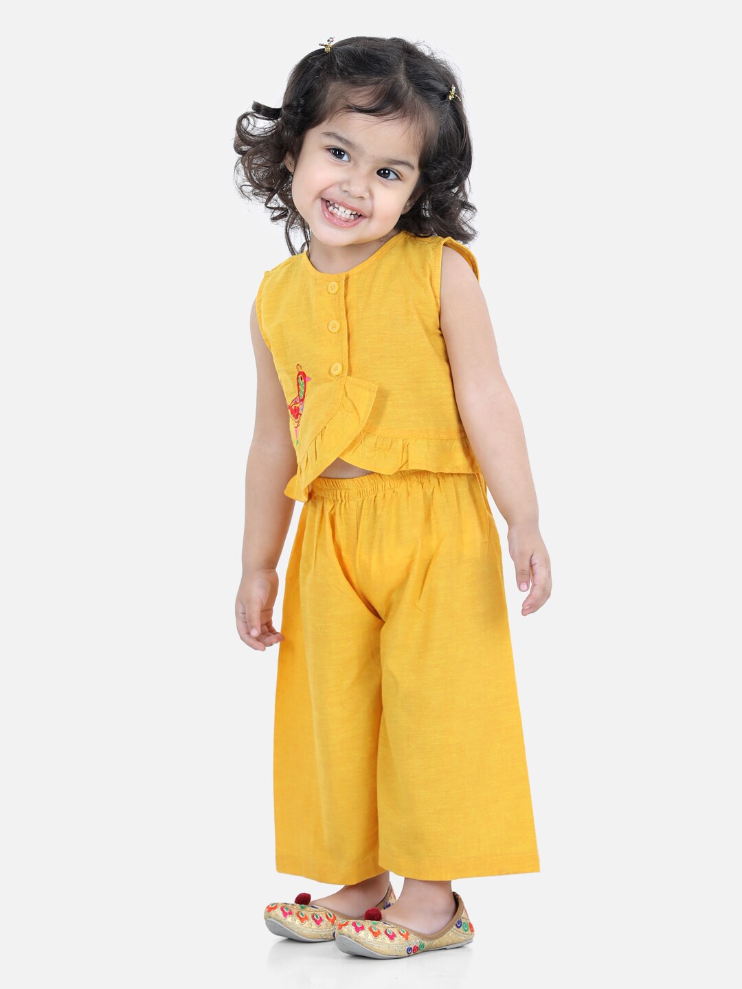 

BownBee Girls Yellow Solid Pure Cotton Top with Palazzos Clothing set