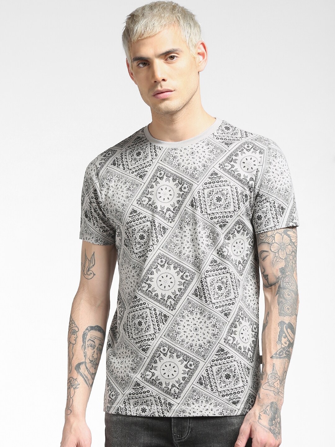 

Jack & Jones Men Grey Printed Slim Fit Cotton T-shirt