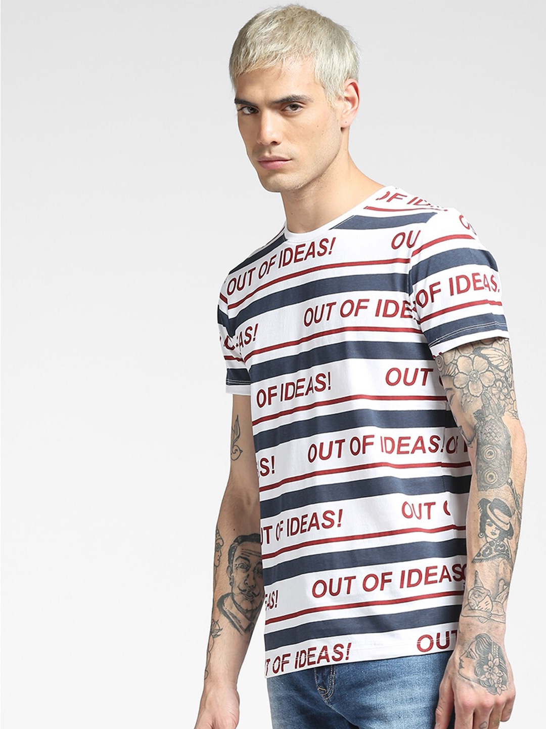 

Jack & Jones Men White & Navy Blue Typography Printed Slim Fit T-shirt