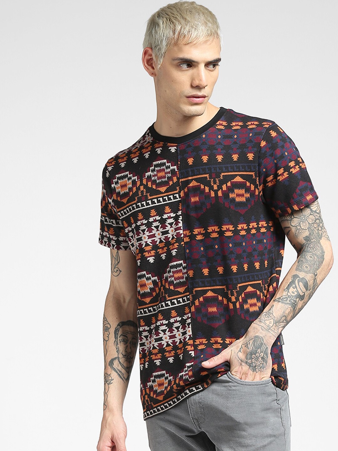 

Jack & Jones Men Black & Orange Printed Slim Fit Cotton T-shirt