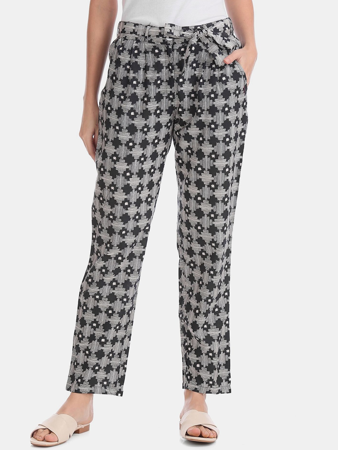 

Bronz Women Blue Printed Slim Fit Trousers