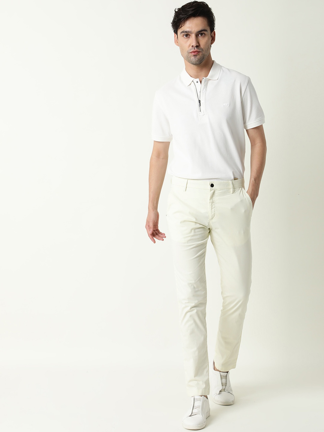 

RARE RABBIT Men Off-White Tailored Slim Fit Trousers