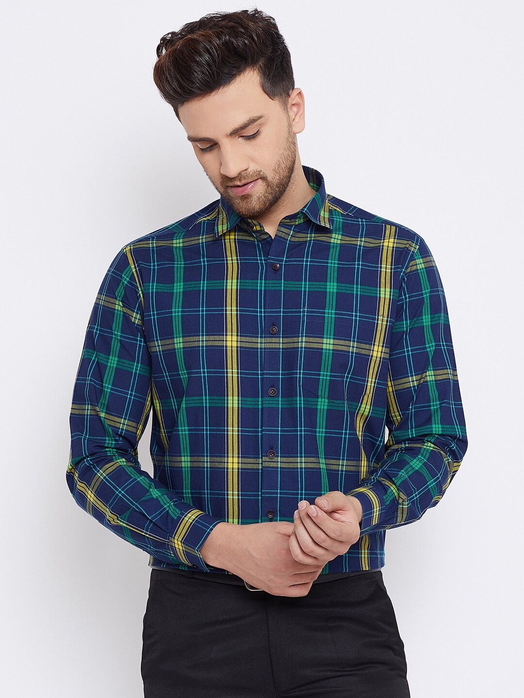 

D Kumar Men Navy Blue & Yellow Standard Checked Cotton Casual Shirt