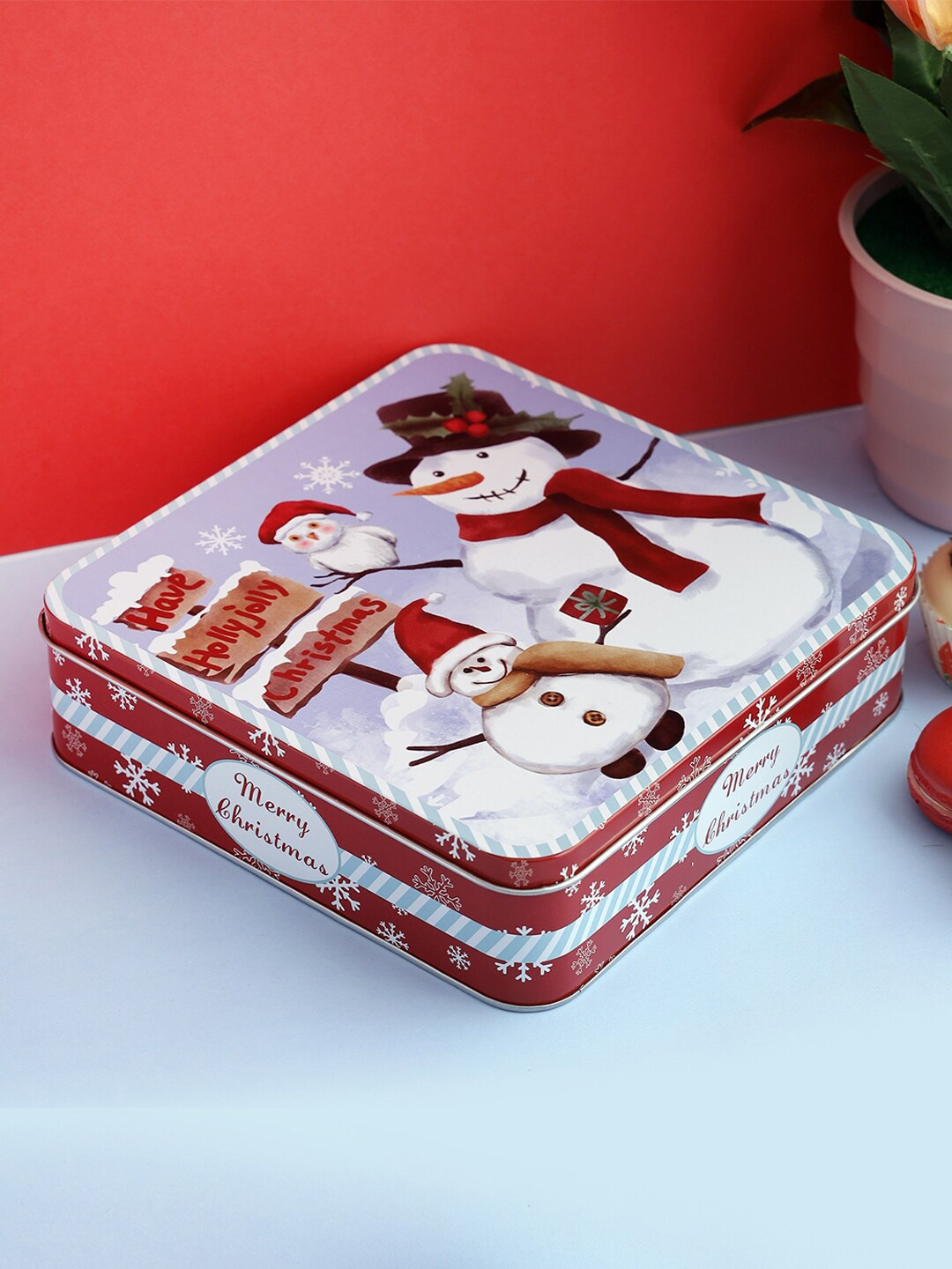 

A Vintage Affair- Home Decor White & Red Spooky Snowman Christmas Food Container