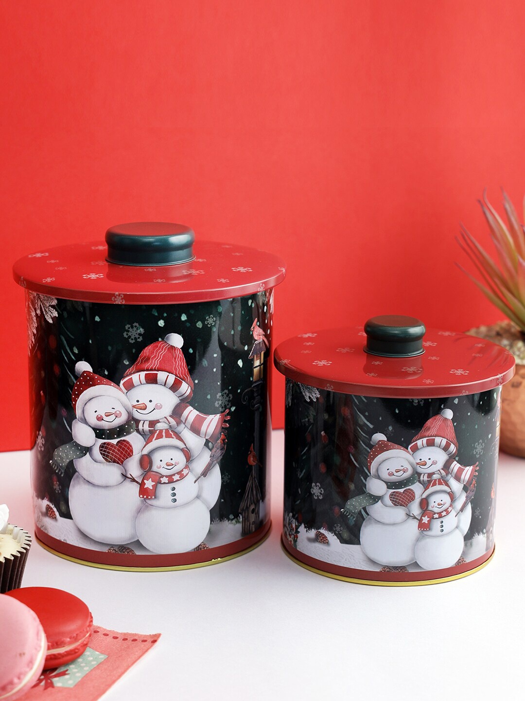 

A Vintage Affair- Home Decor Set of 2 Snowman Family Canisters, Green