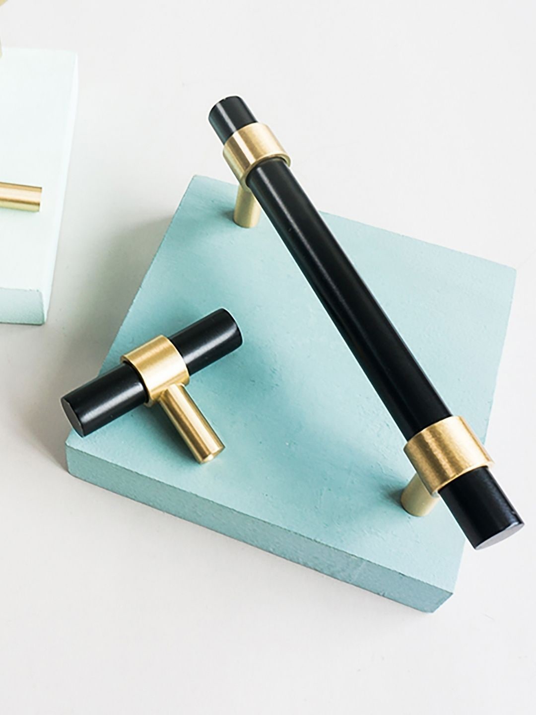 

MANTARA Black & Gold-Toned Solid Brass Door Knob