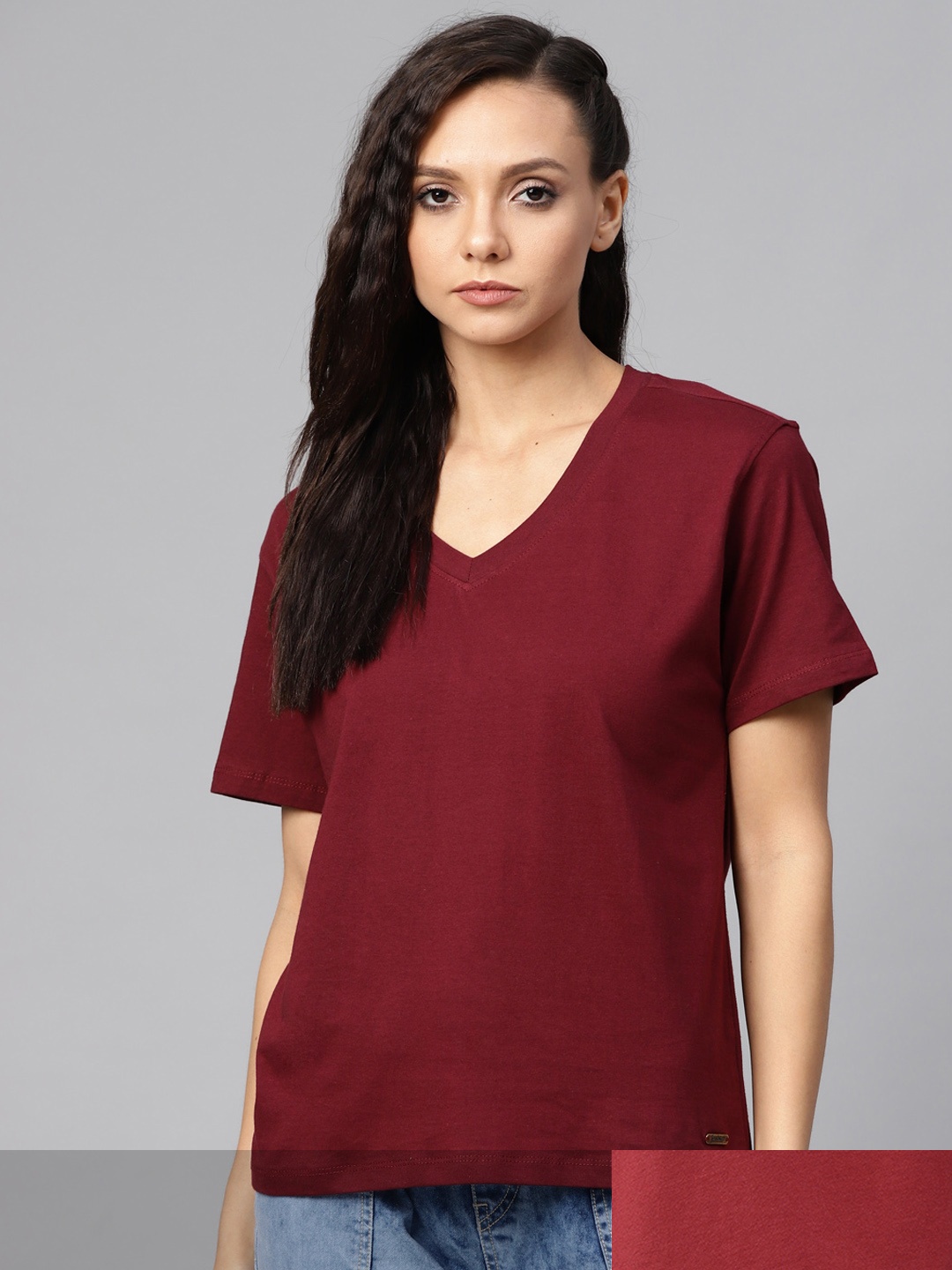 

Roadster Women Pack of 2 Solid Cotton T-shirt, Burgundy