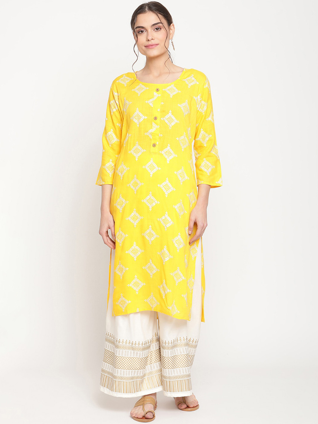 

TAG 7 Women Yellow Ethnic Motifs Printed Kurta with Palazzos