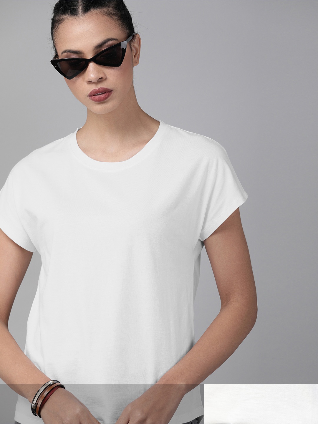 

Roadster Women Pack of 2 White Solid Cotton T-shirt