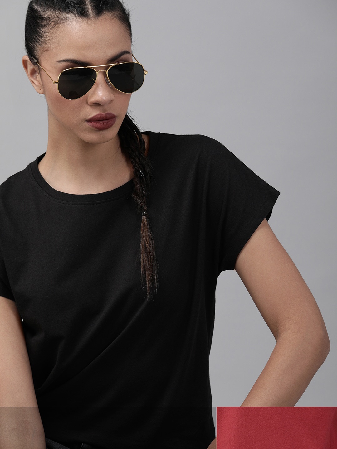 

Roadster Women Pack of 2 Solid Cotton T-shirt, Black