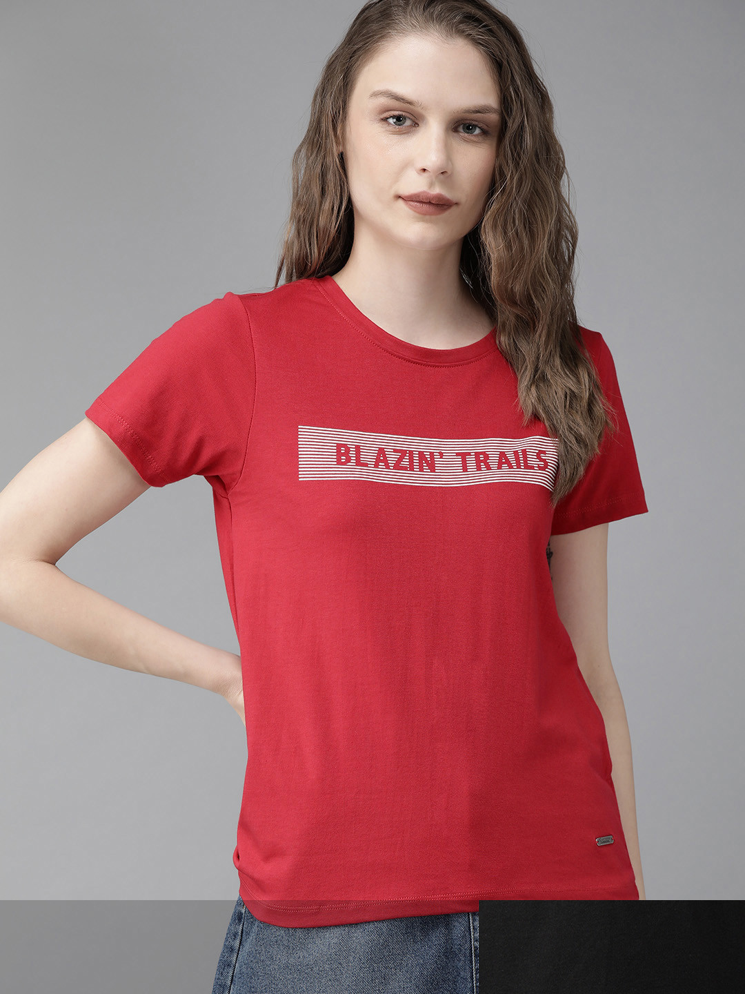 

Roadster Women Pack of 2 Solid T-shirts, Red