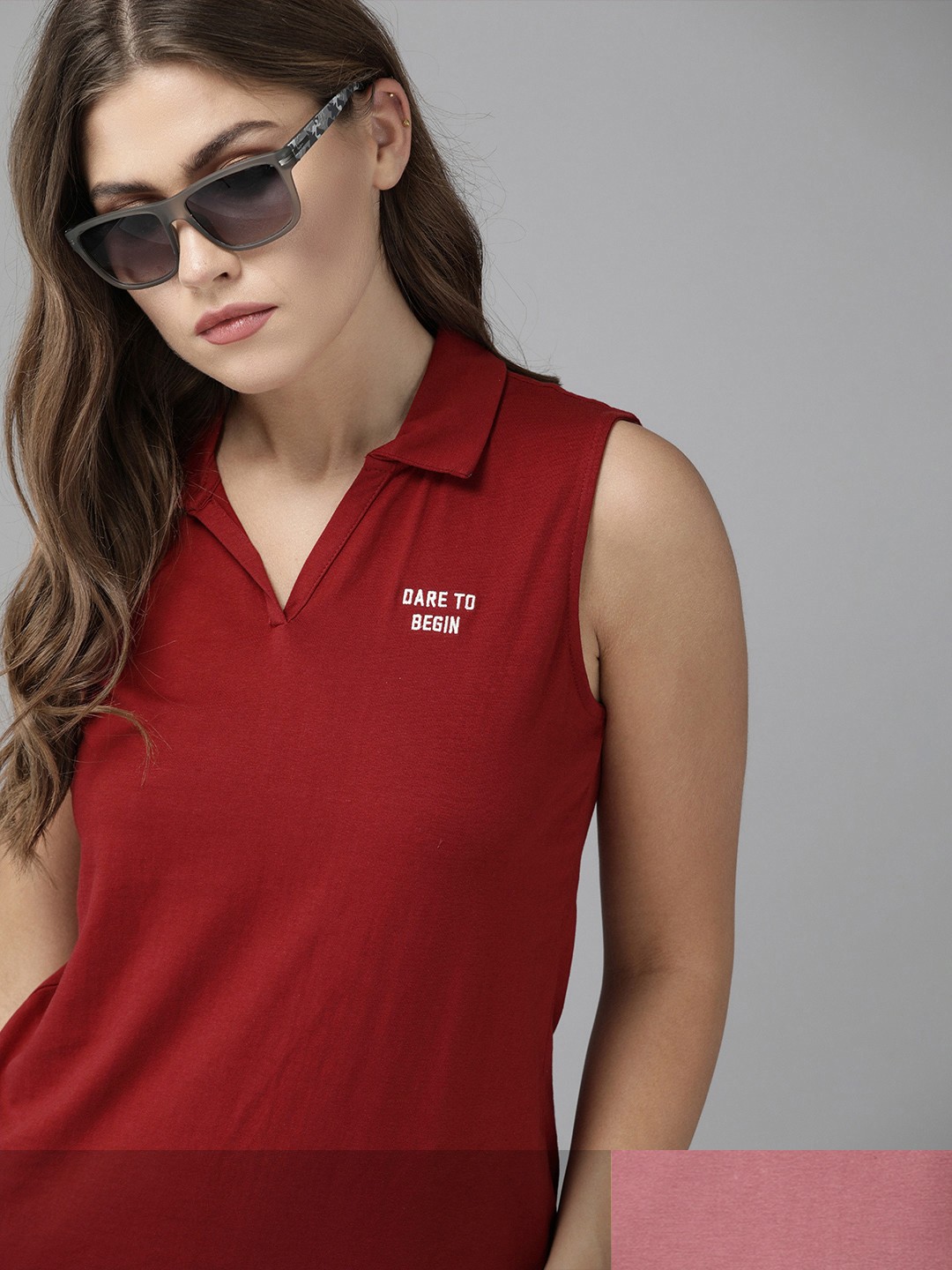 

Roadster Women Pack of 2 Pure Cotton Solid T-shirts, Maroon