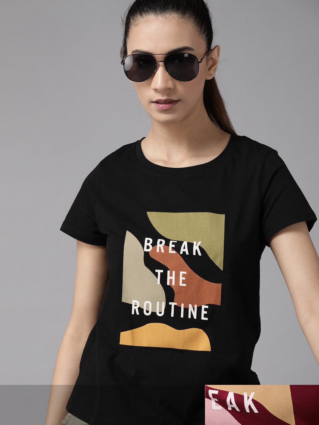 

Roadster Women Black & Maroon Pack Of 2 Typography Print Round Neck Regular Fit T-shirts