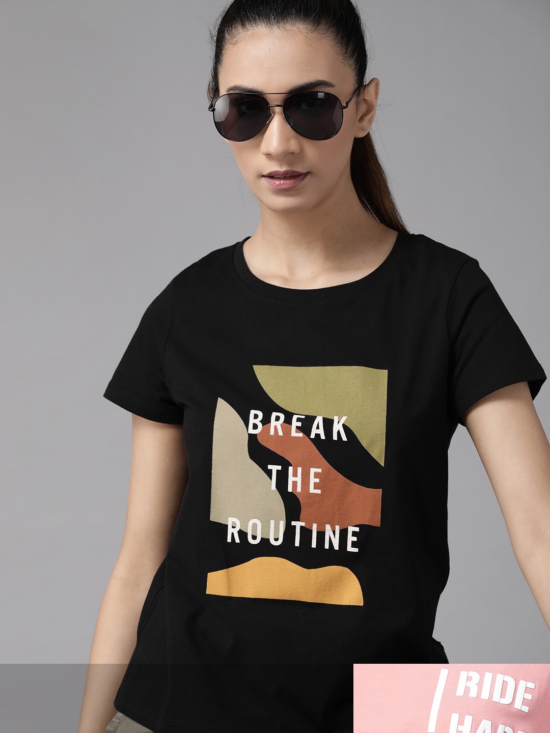 

Roadster Women Black & Dusty Pink Pack Of 2 Typography Print Regular Fit T-shirts