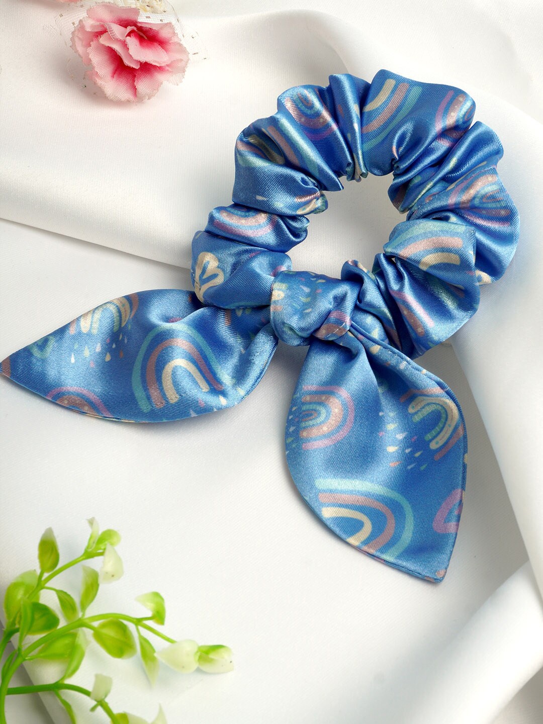 

Ferosh Women Blue & Yellow Rainbow Scrunchies