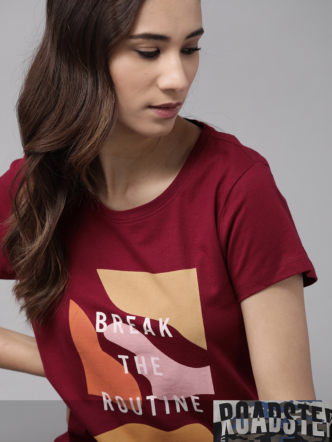 

Roadster Women Black & Maroon Pack Of 2 Printed Round Neck Regular Fit T-shirts