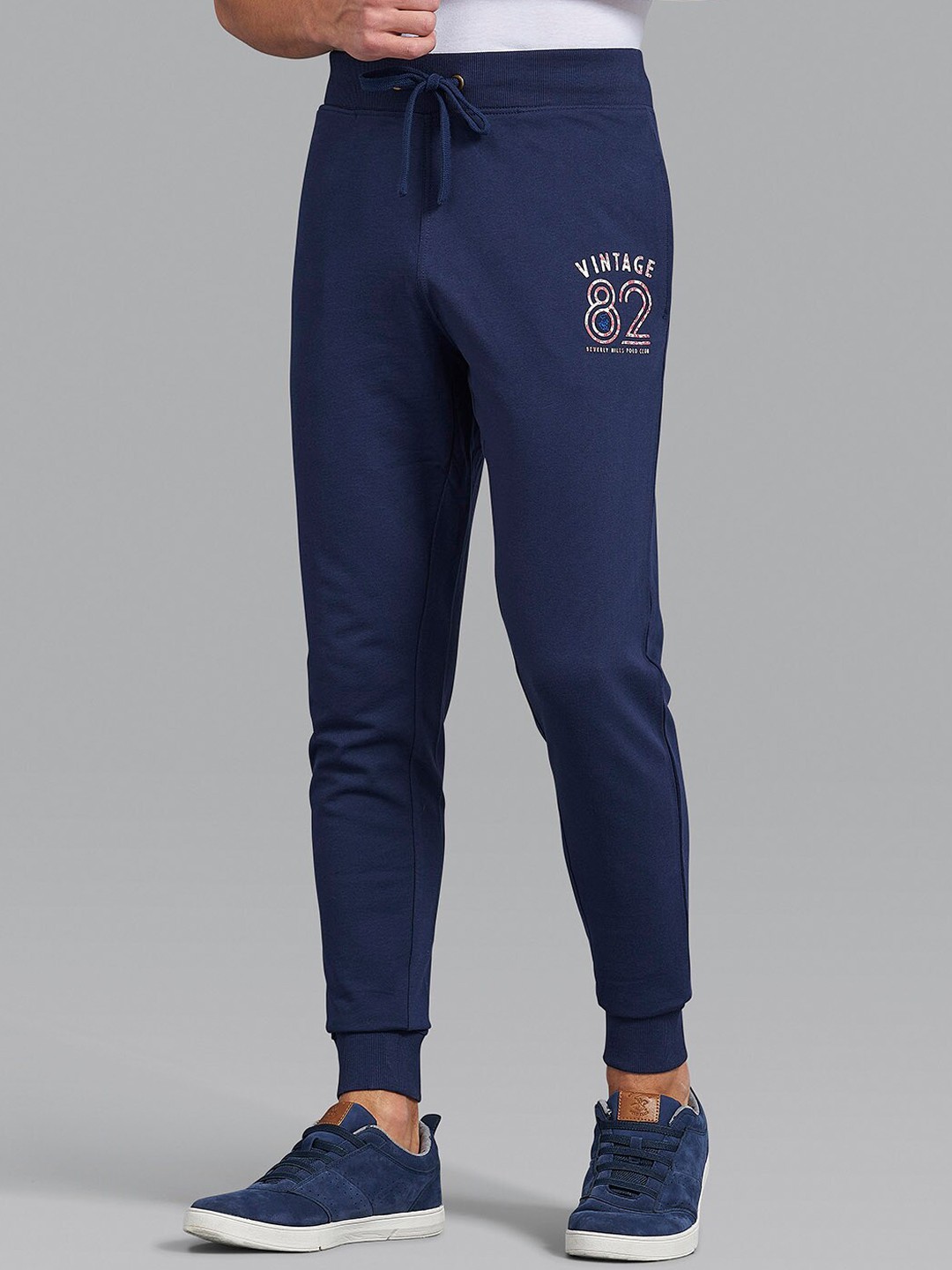 

Beverly Hills Polo Club Men Navy Blue & White Brand Logo Print Cotton Joggers