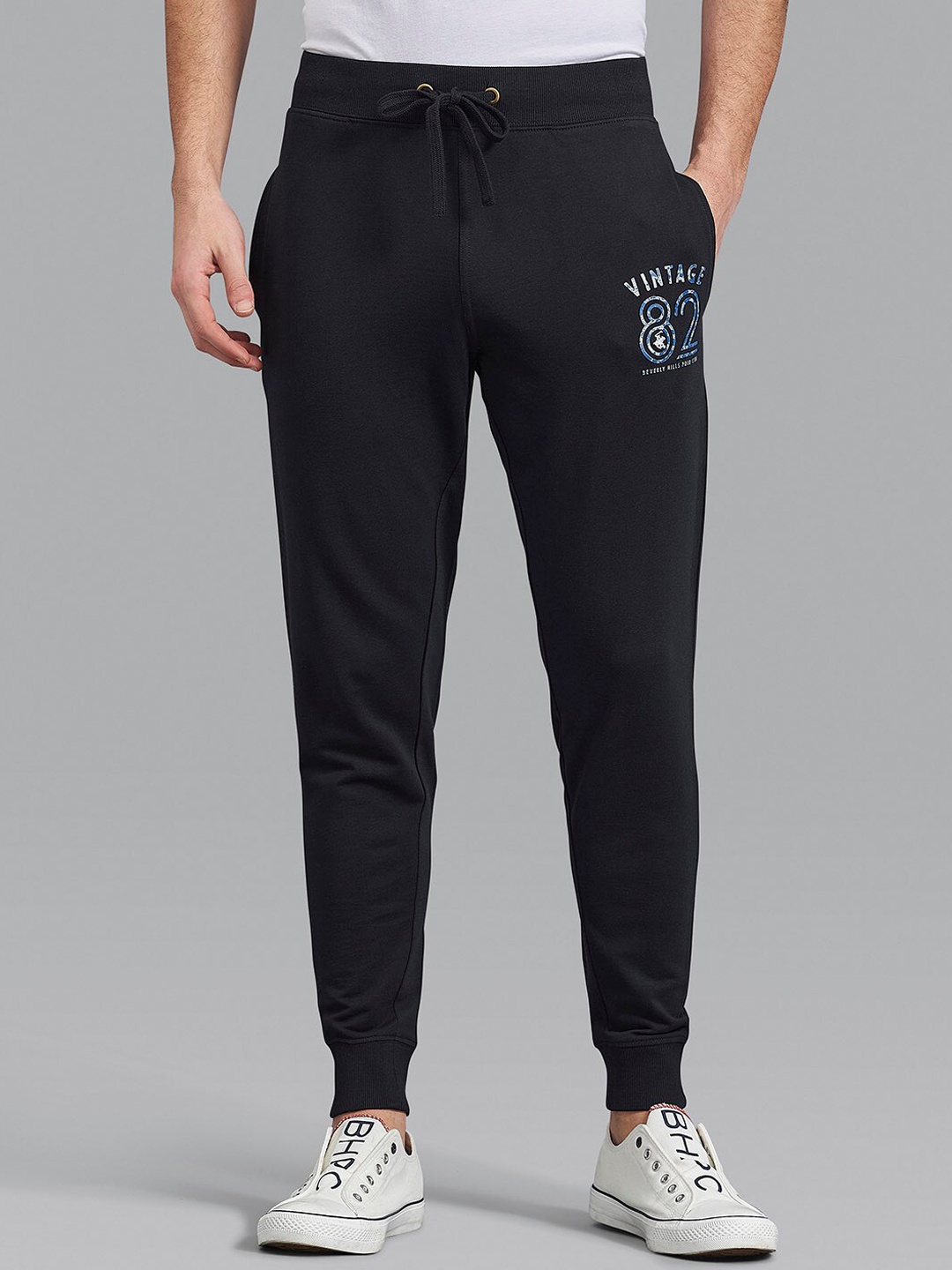 

Beverly Hills Polo Club Men Black & Blue Brand Logo Print Cotton Joggers