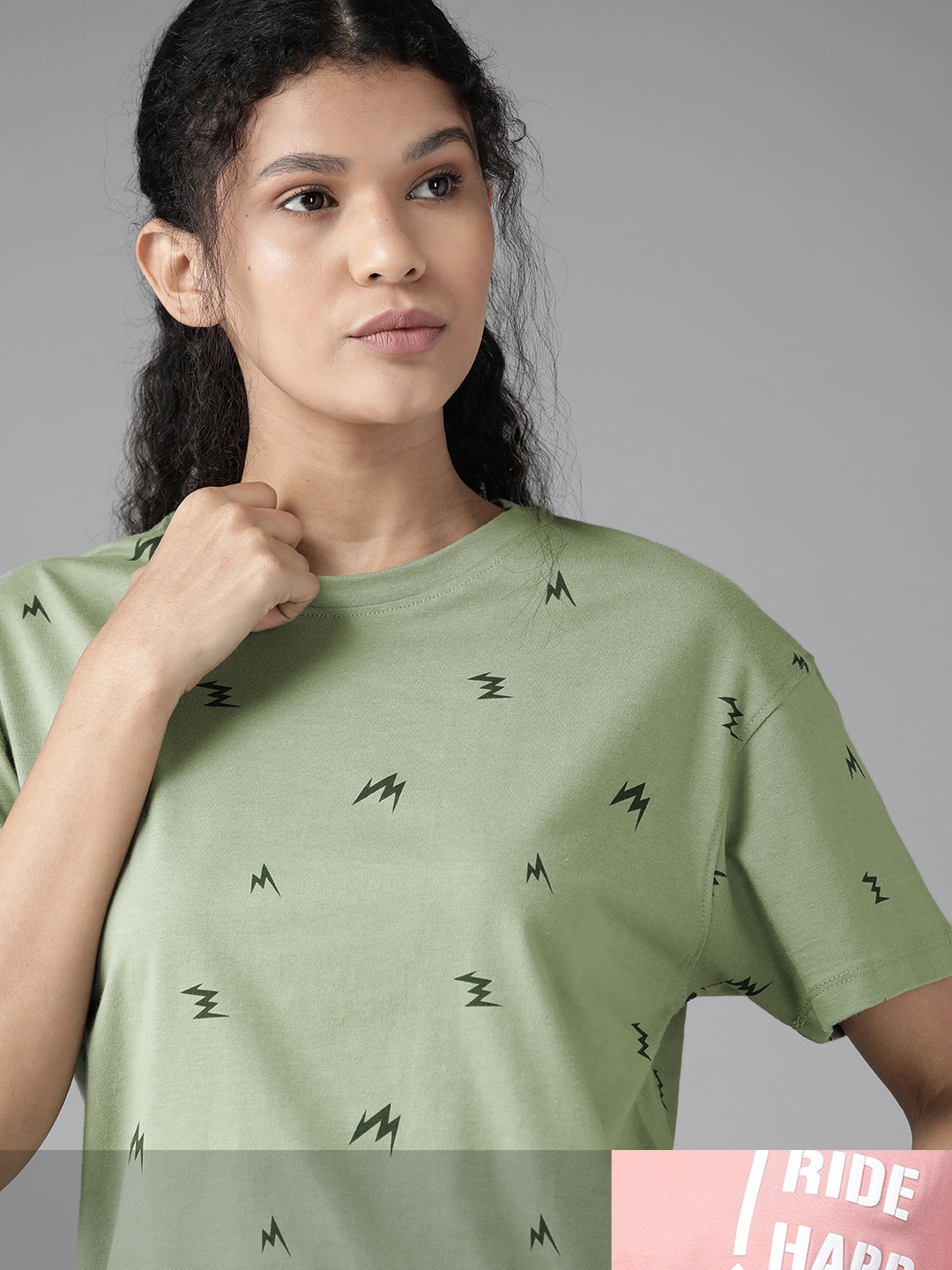 

Roadster Women Green & Dusty Pink Pack Of 2 Printed Round Neck T-shirts