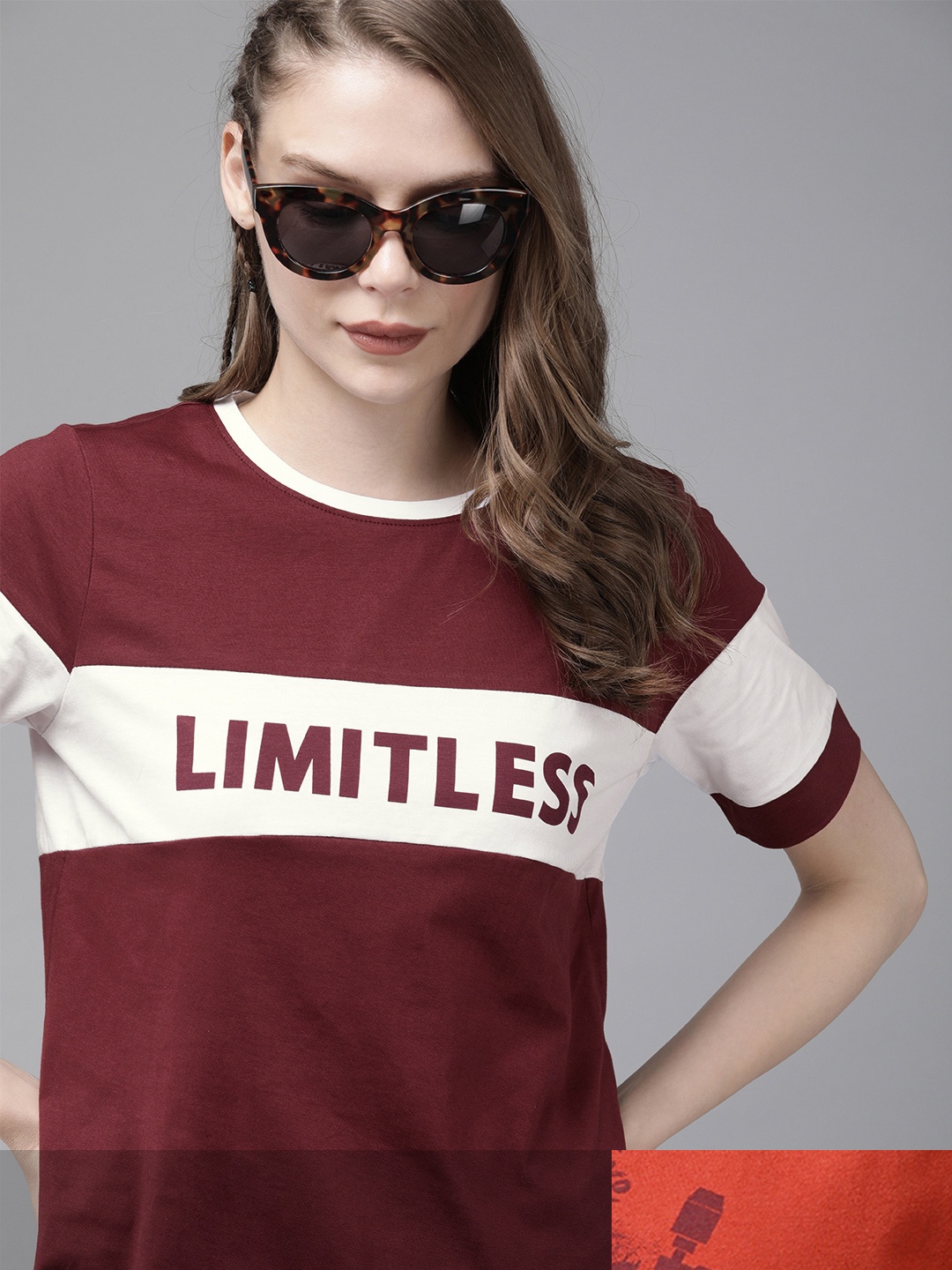 

Roadster Women Rust Brown & Maroon Pack Of 2 Printed Round Neck Knitted T-shirts