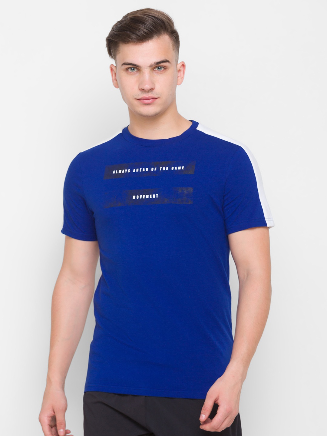 

Globus Men Blue Slim Fit T-shirt