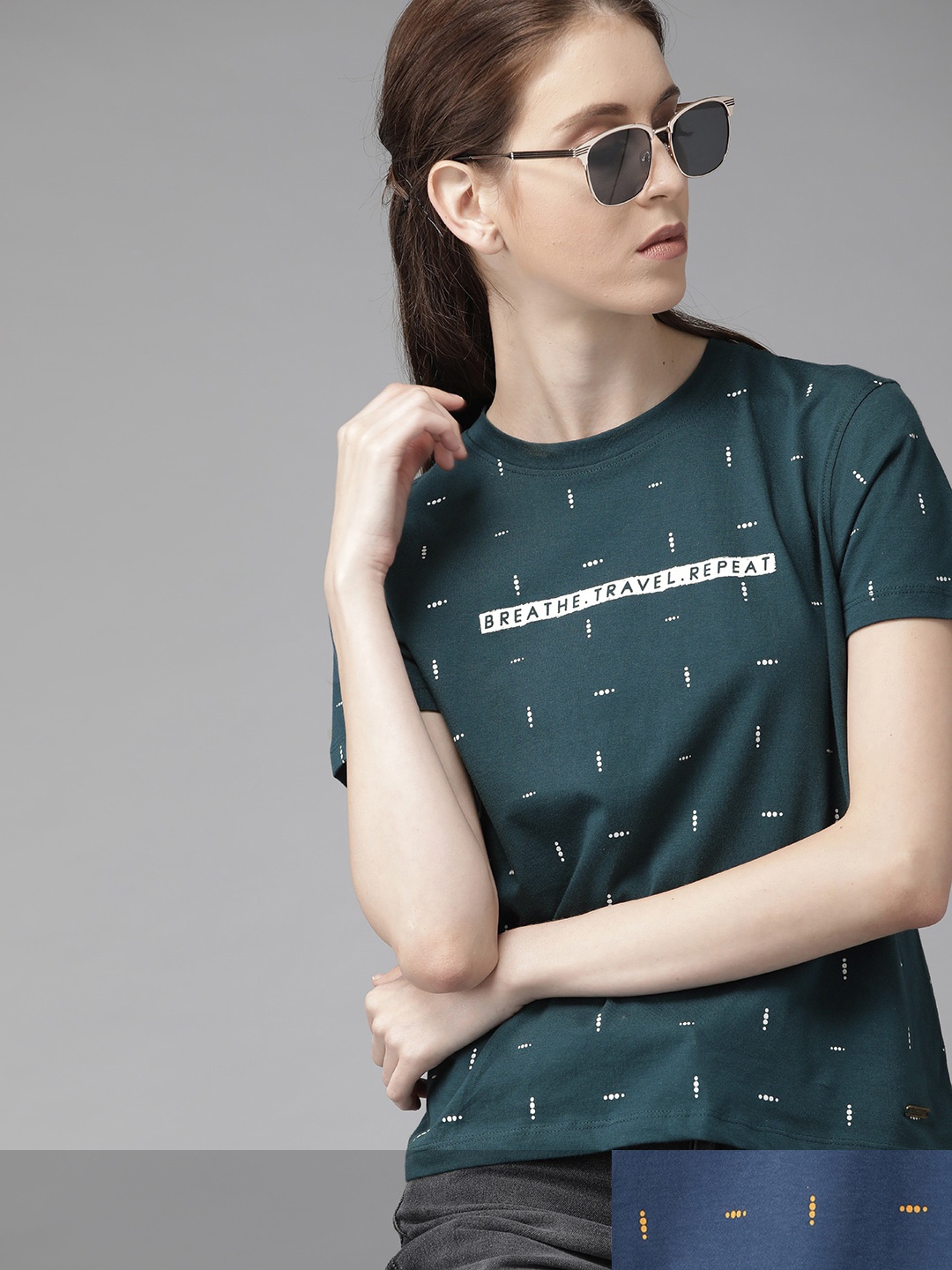 

Roadster Women Navy Blue & Teal Green Pack Of 2 Geometric Print Regular Fit T-shirts