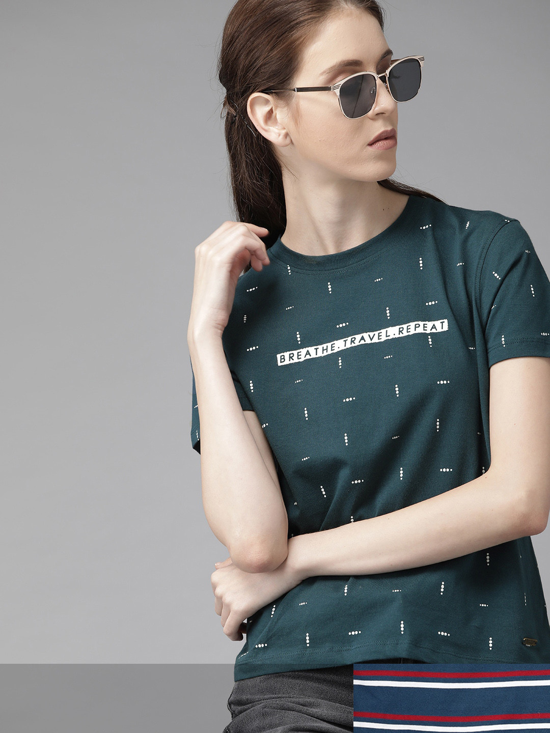 

Roadster Women Navy Blue & Teal Green Pack Of 2 Striped & Printed Regular Fit T-shirts
