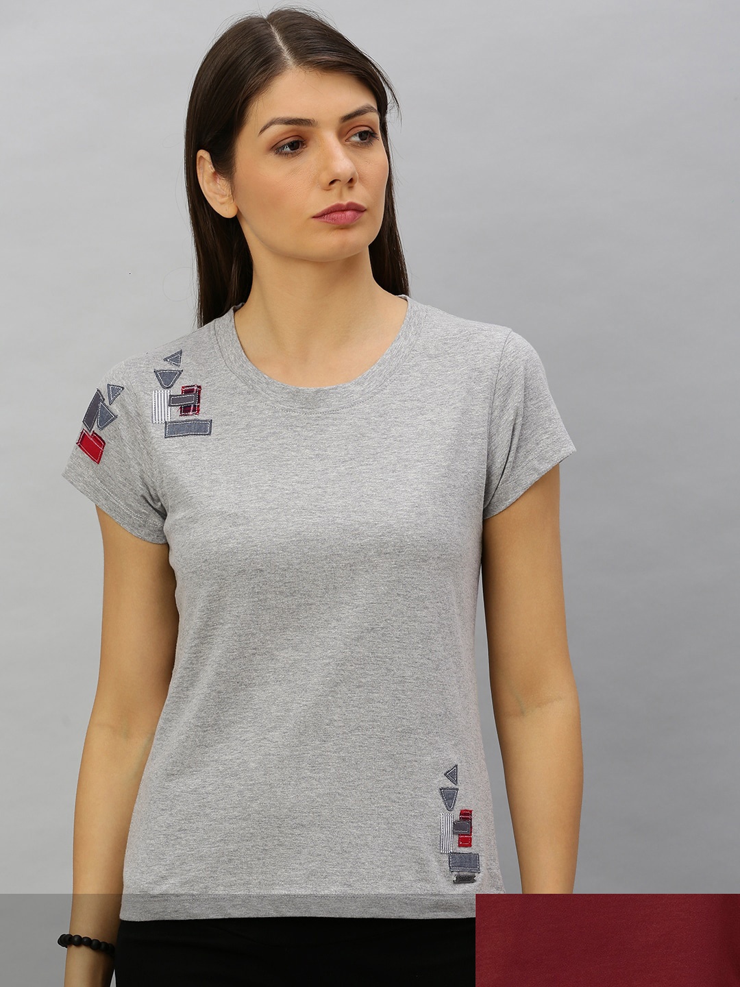 

Roadster Women Grey Melange & Maroon Pack Of 2 Solid & Printed Round Neck T-shirts