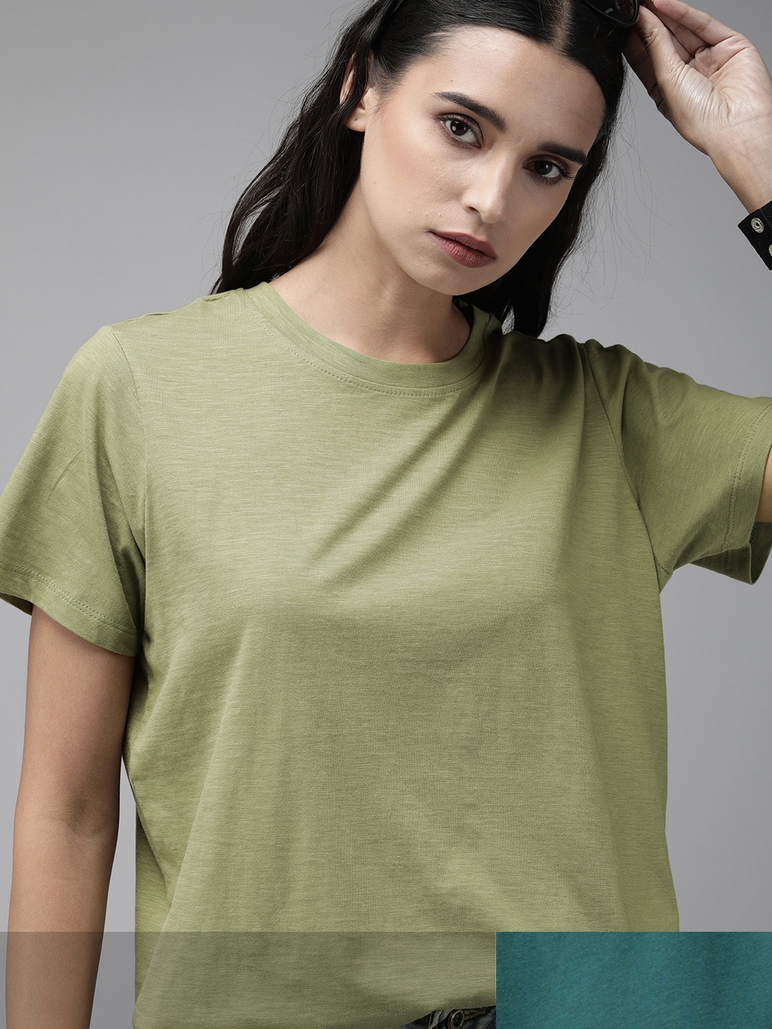 

Roadster Women Pack of 2 Solid T-shirts, Olive