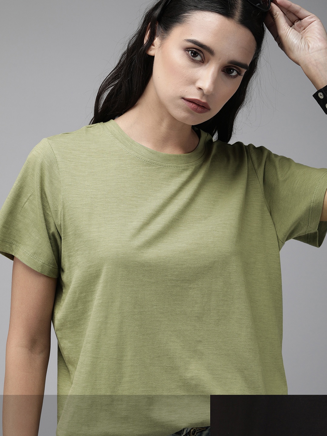 

Roadster Women Pack of 2 Solid T-shirts, Olive