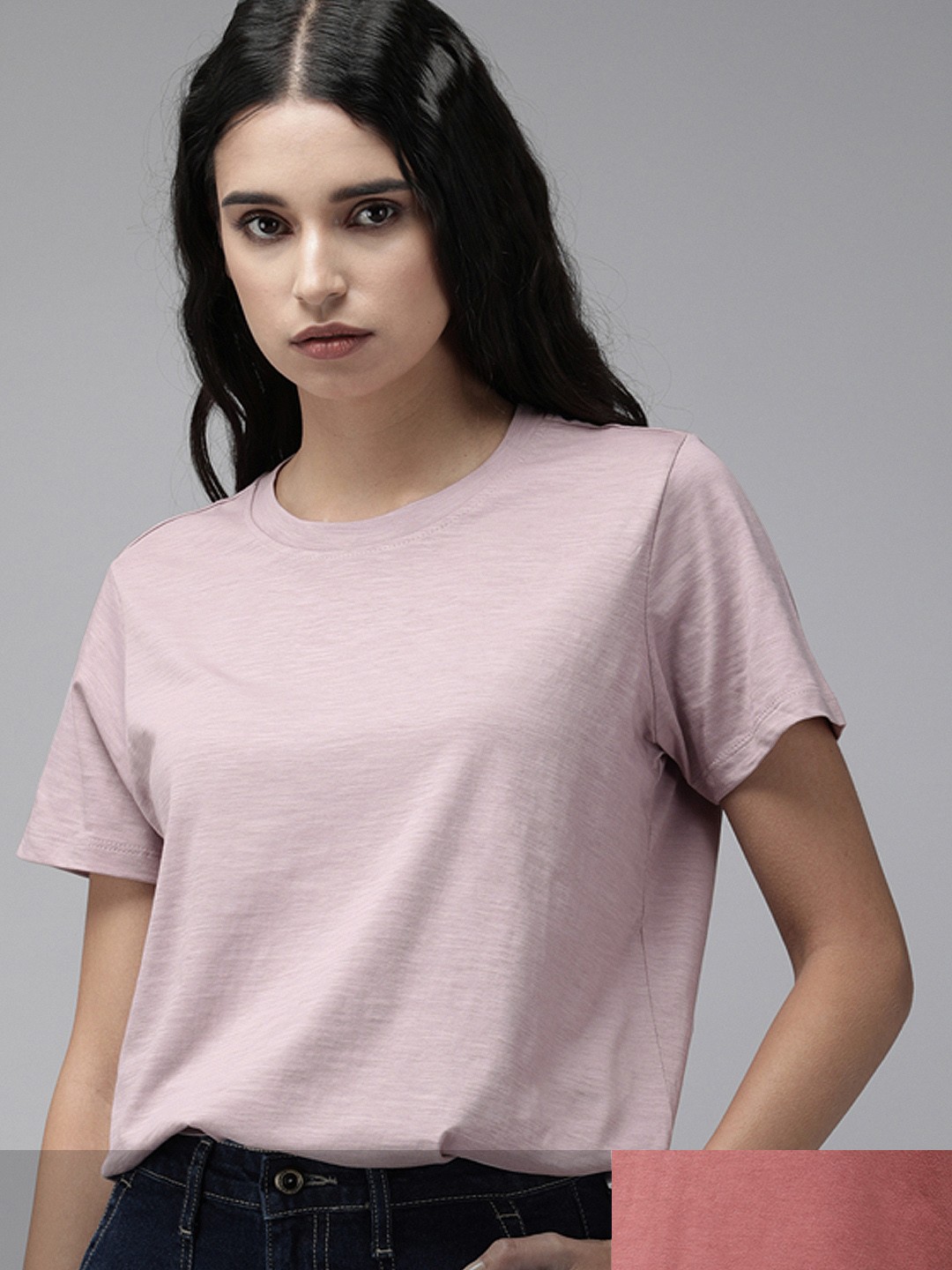 

Roadster Women Pack of 2 Pure Cotton Solid T-shirts, Mauve