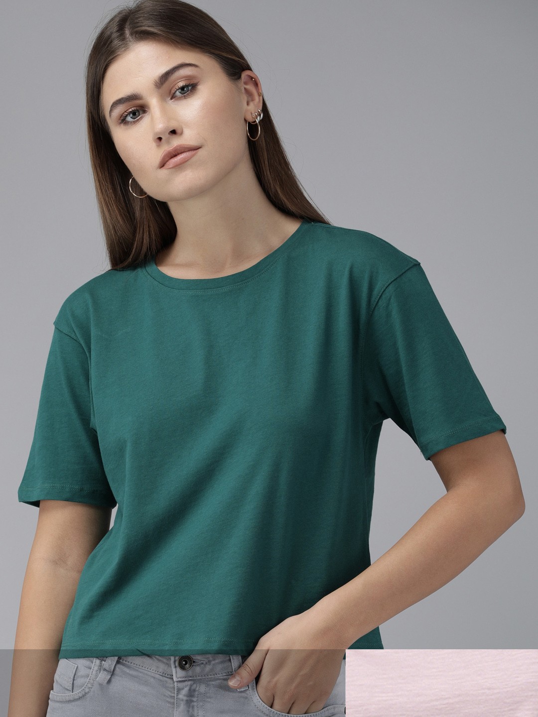 

Roadster Women Pack of 2 Solid T-shirts, Green