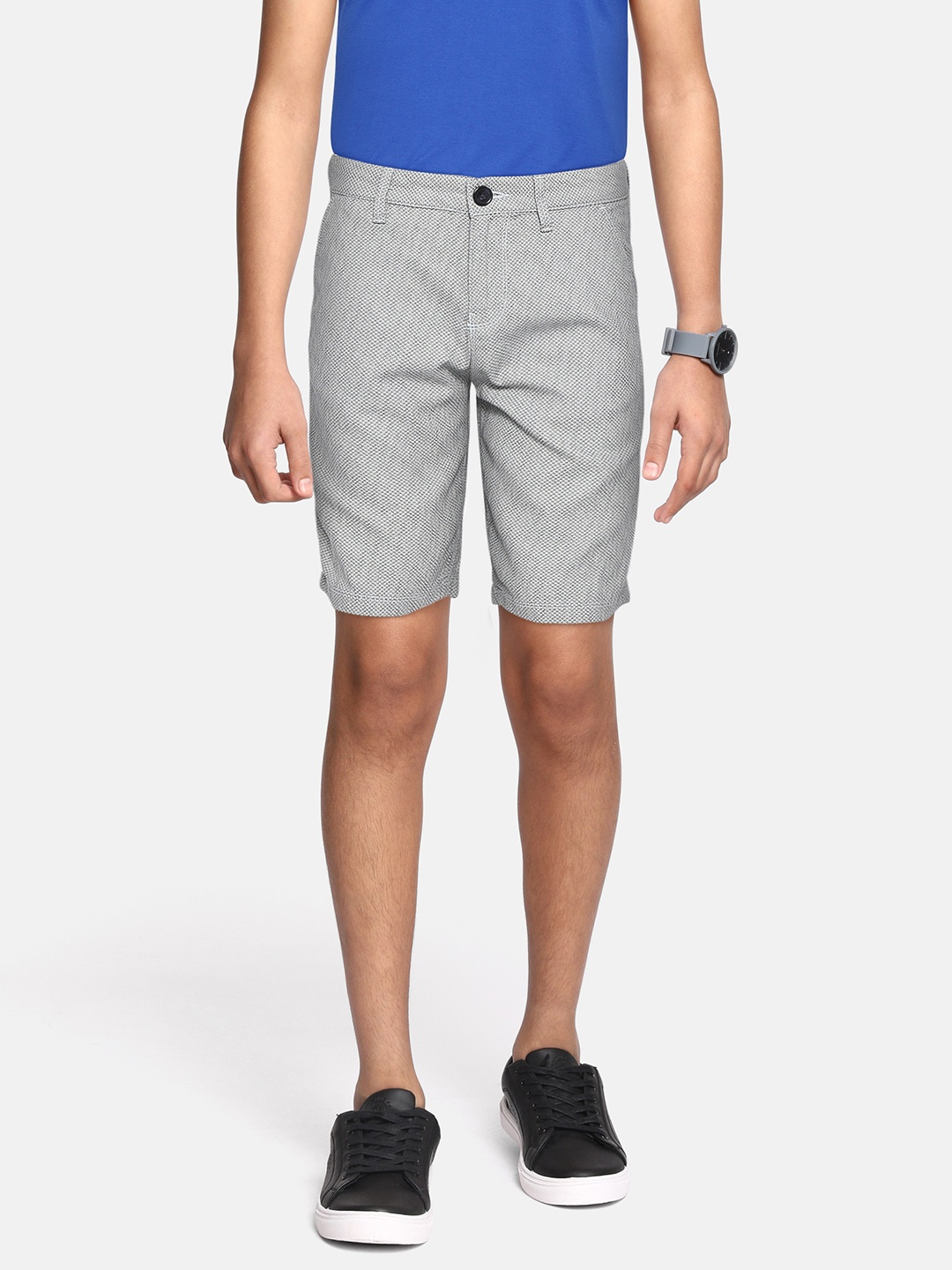 

Indian Terrain Boys Mint Green & Black Printed Cotton Chino Shorts