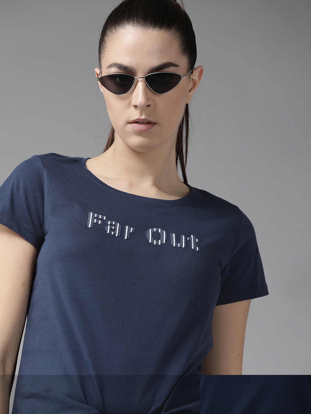 

Roadster Women Set Of 2 Printed Pure Cotton T-shirts, Navy blue