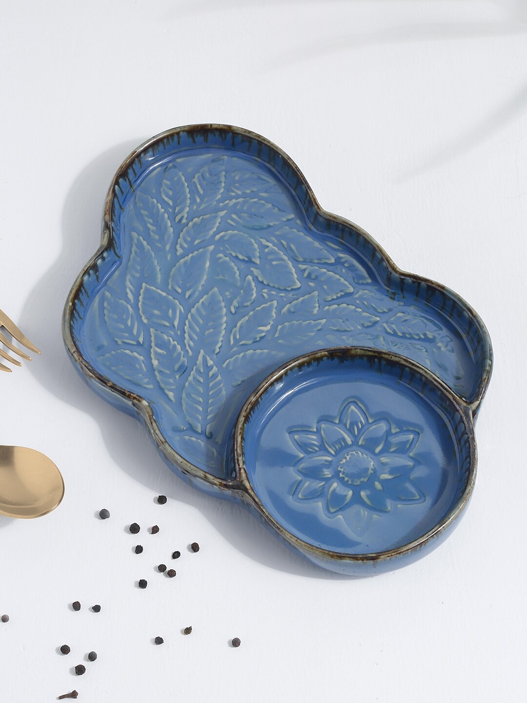 

EK BY EKTA KAPOOR Blue Handmade Textured Glazed Ceramic Dip Platter