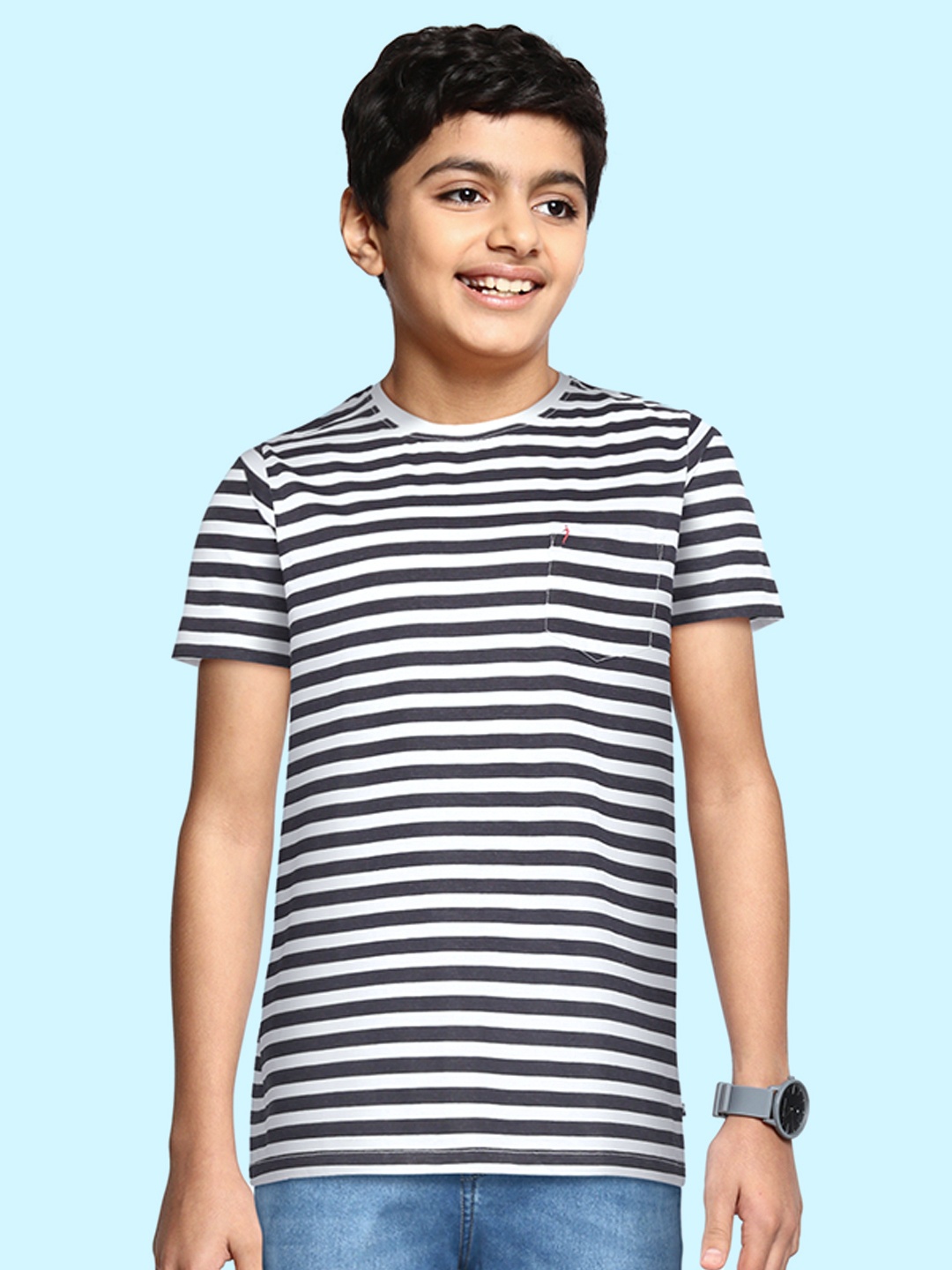 

Indian Terrain Boys Black & White Striped Pure Cotton T-shirt