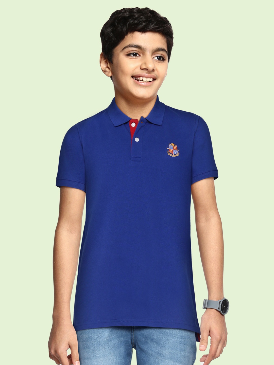 

Indian Terrain Boys Blue Solid Anti-Static Polo Collar T-shirt