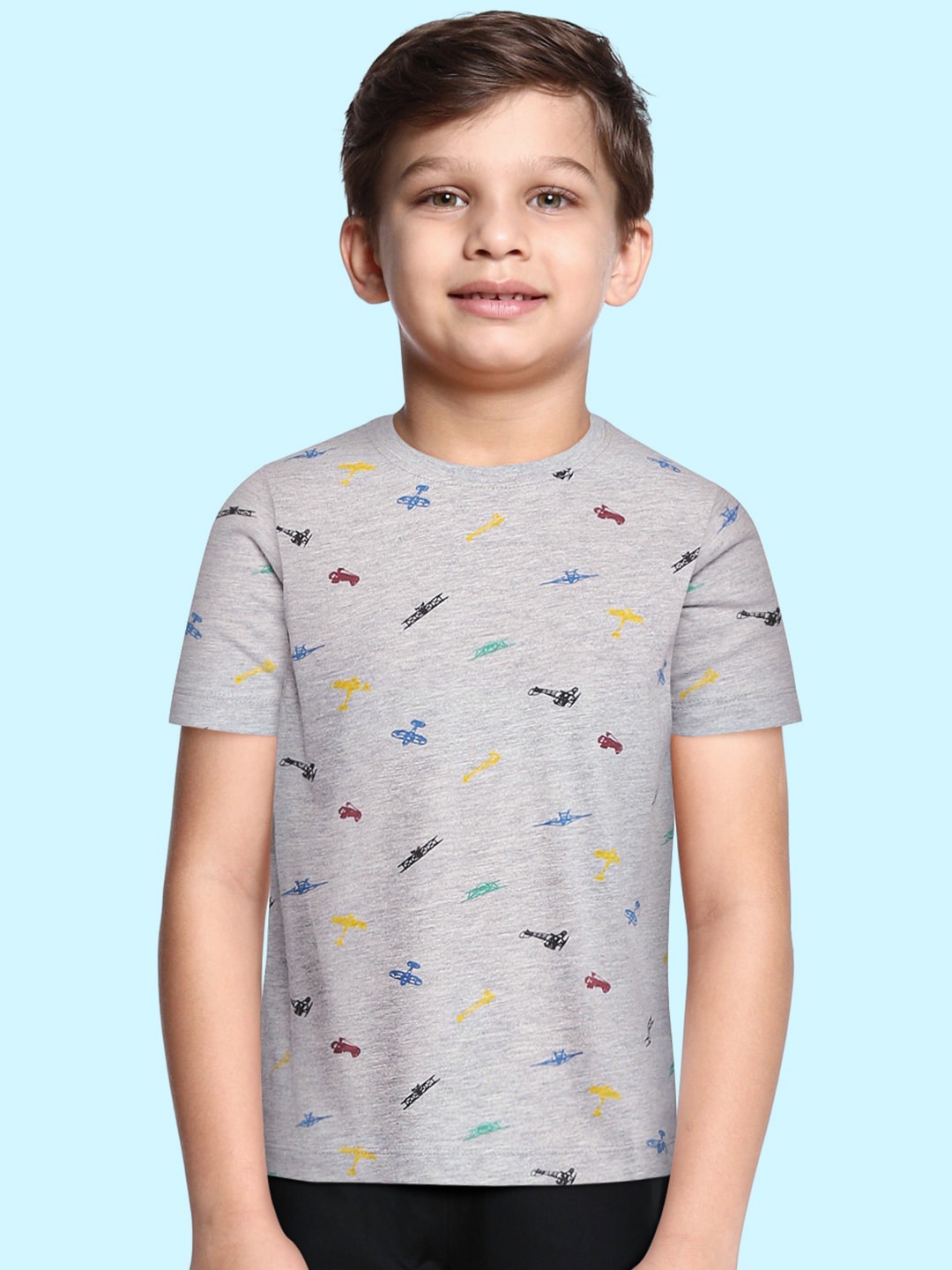 

Indian Terrain Boys Grey Melange & Black Printed T-shirt