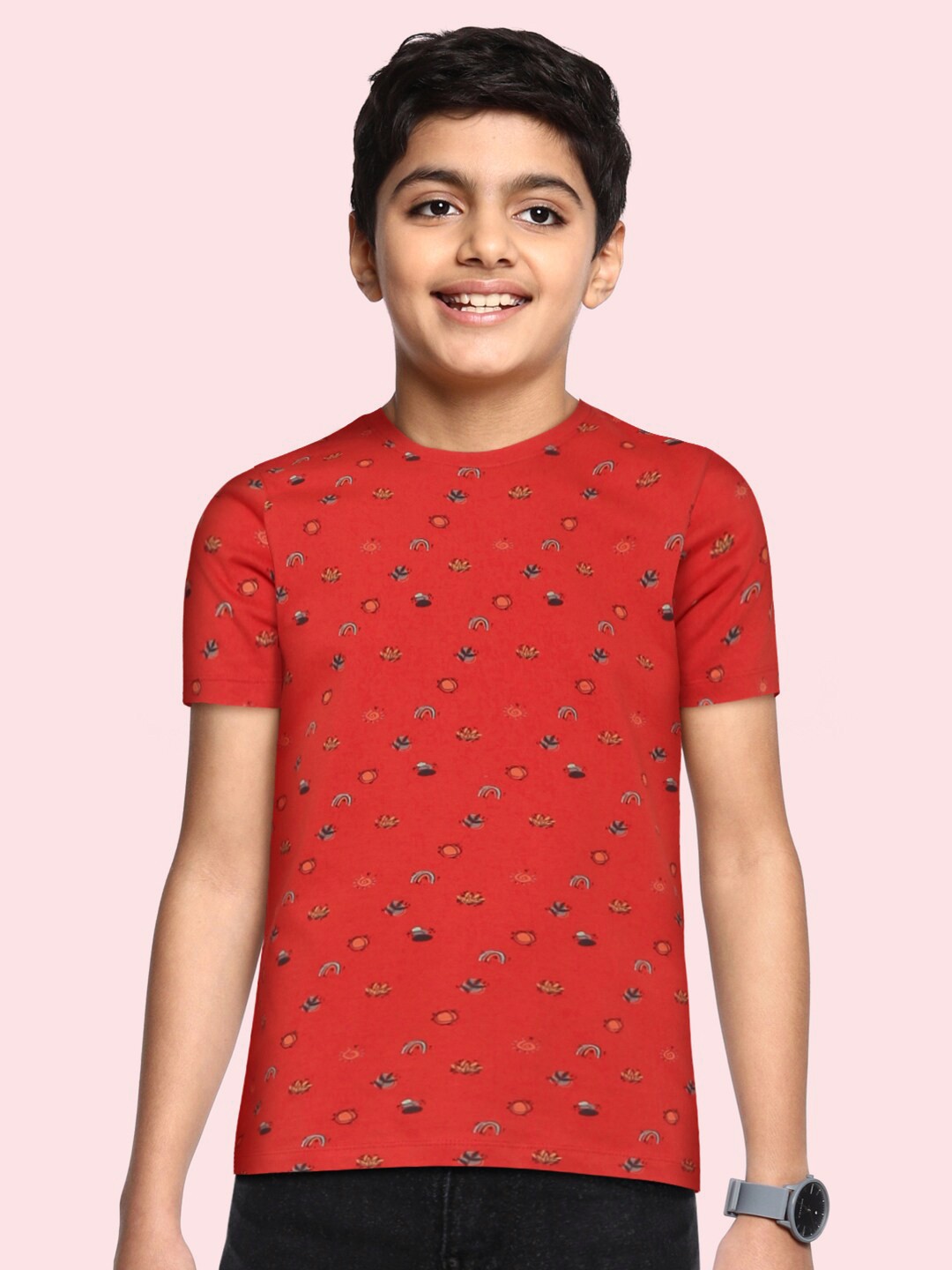 

Indian Terrain Boys Red & Black Printed Pure Cotton Running T-shirt