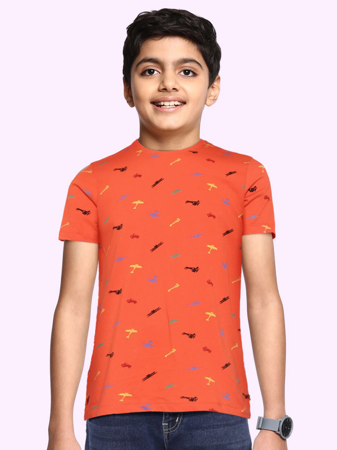 

Indian Terrain Boys Orange & Black Printed Pure Cotton T-shirt