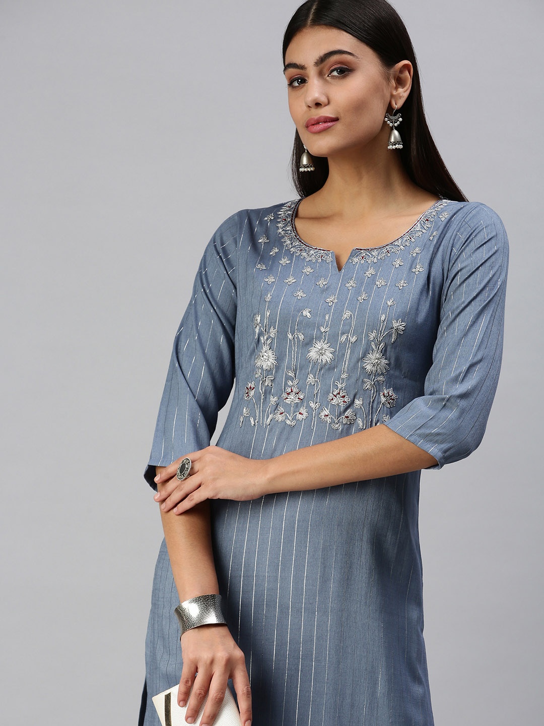 

SHOWOFF Women Blue Floral Yoke Design Kurta