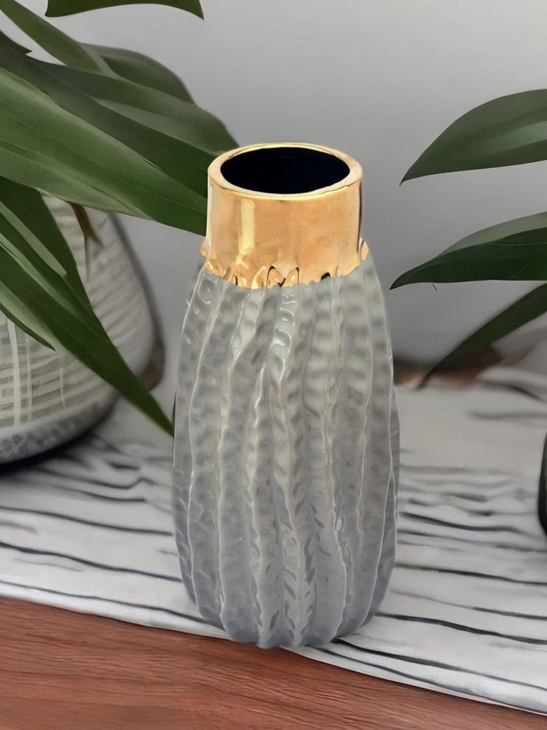 

Athome by Nilkamal Mustard-yellow & Grey Textured Neck Ring Tumbler Vase