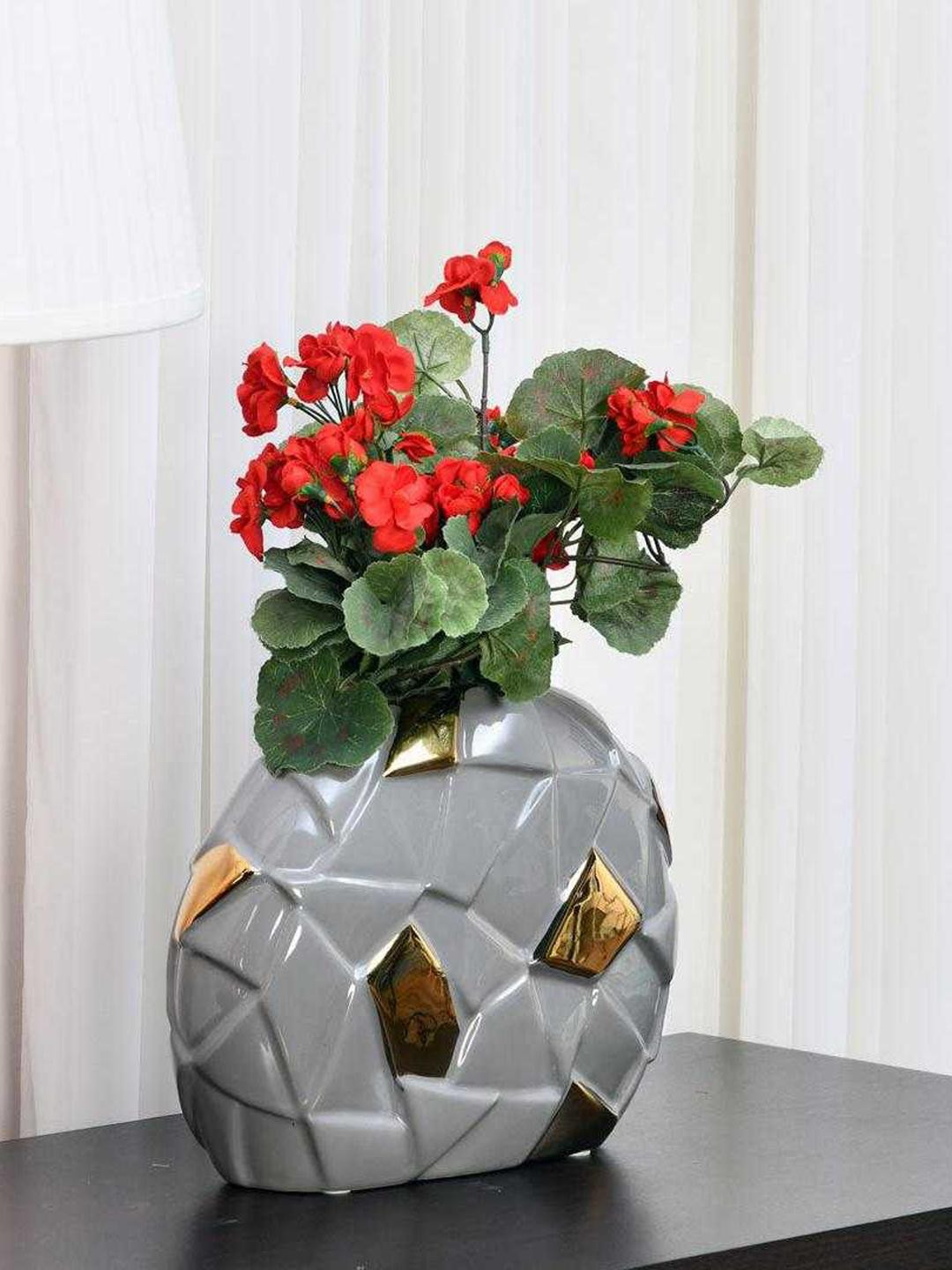 

Athome by Nilkamal Mustard Yellow & Grey Abstract Pebble Vase