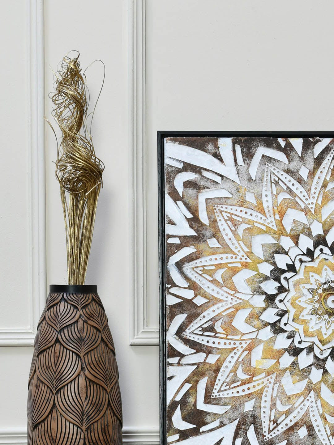 

Athome by Nilkamal Gold-Coloured Solitary Small Wicker Swirls